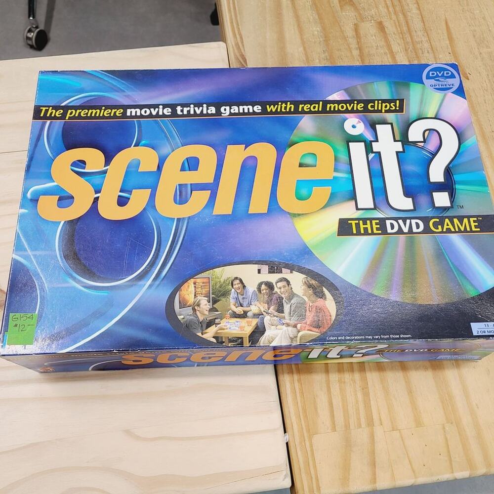 Scene It the DVD Game Premiere Movie Edition Original 2003 PRE-OWNED, COMPLETE